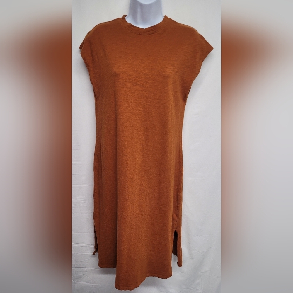 Universal Thread XS Ling Tee Shirt Dress Burnt Orange / Rust color Excellent